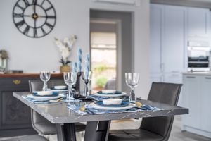 Dining room- click for photo gallery